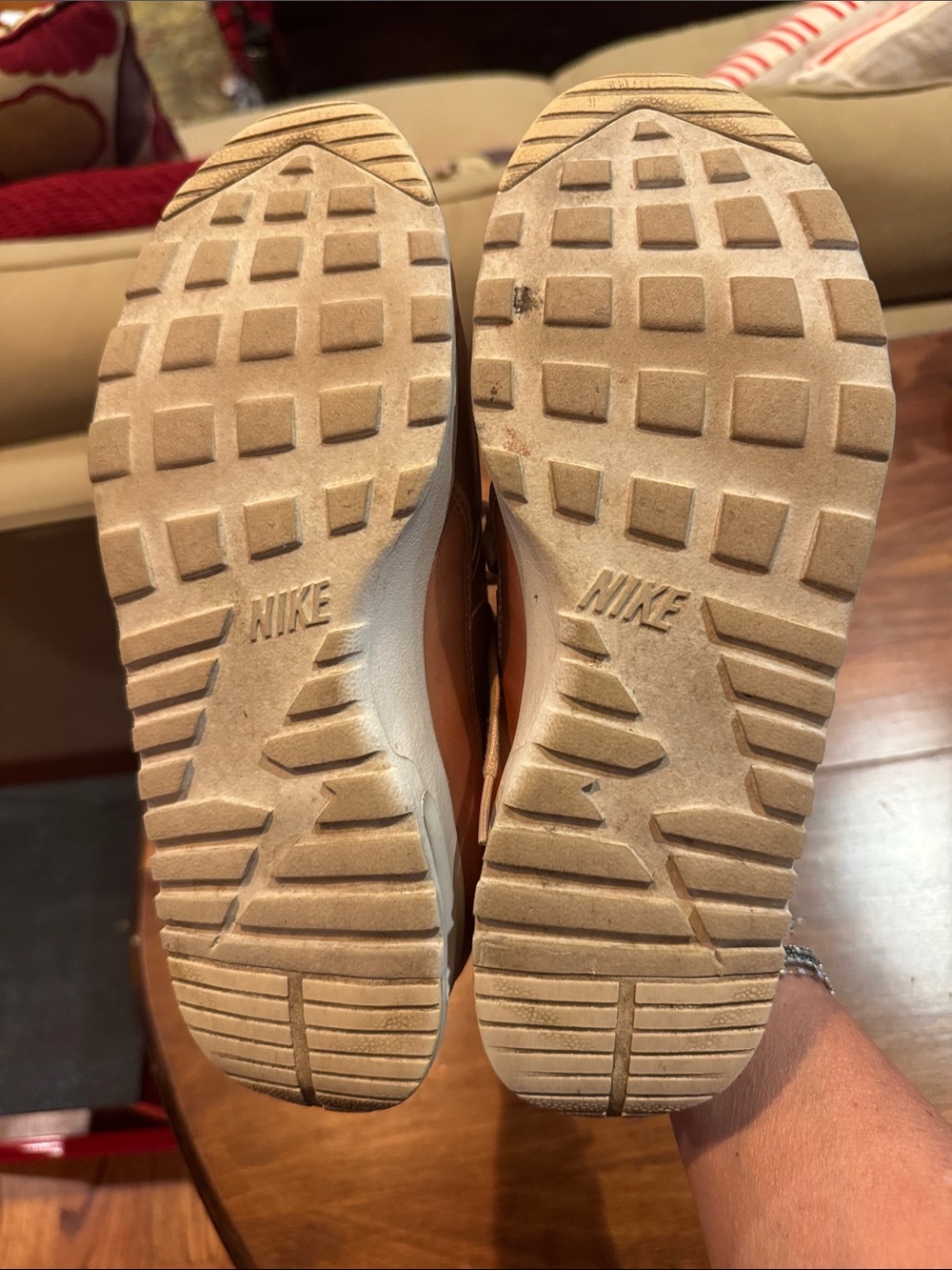 NIKE Air Max Thea Rose Gold Special Edition Metallic Red Bronze Women’s Size 8 - Picture 8 of 14